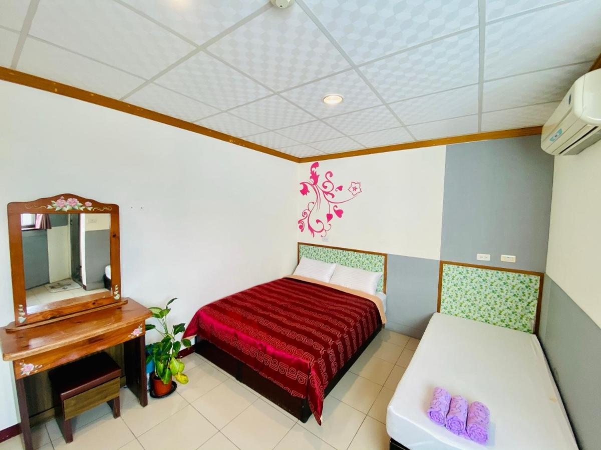 Sunmoonlake Sunflower House Yuchi Exterior photo